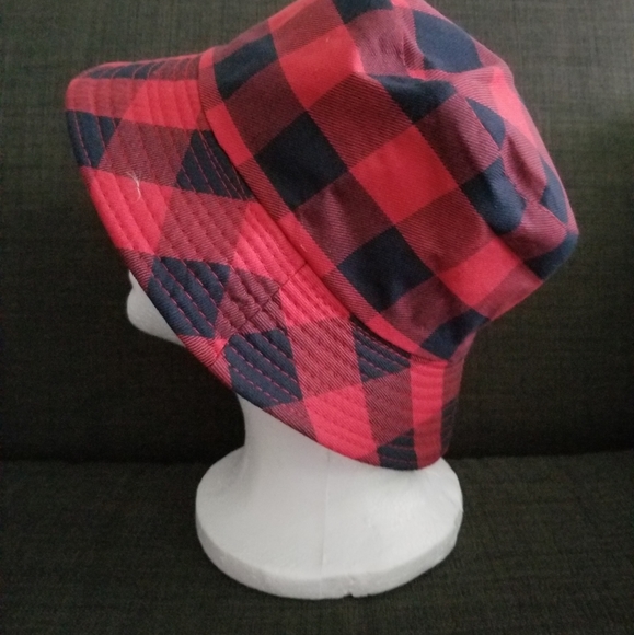 Reversible Buffalo Check Patterned Bucket … - Picture 2 of 9